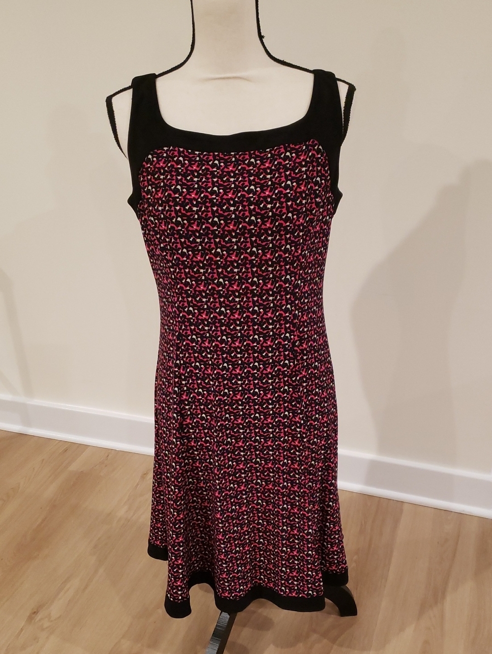 Super Cute Chaps Sleeveless Black, Pink & White Patterned Fit & Flare Dress